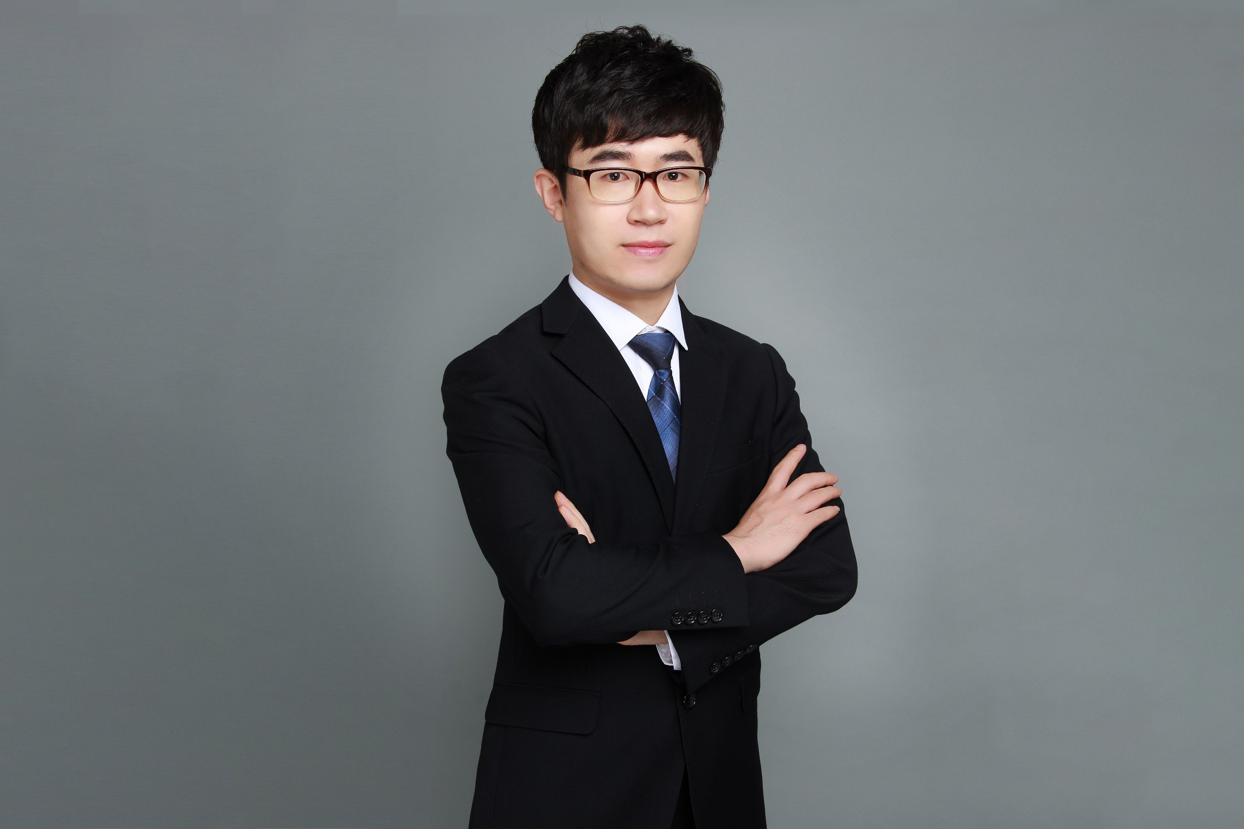 李双菲.jpg 李双菲.jpg