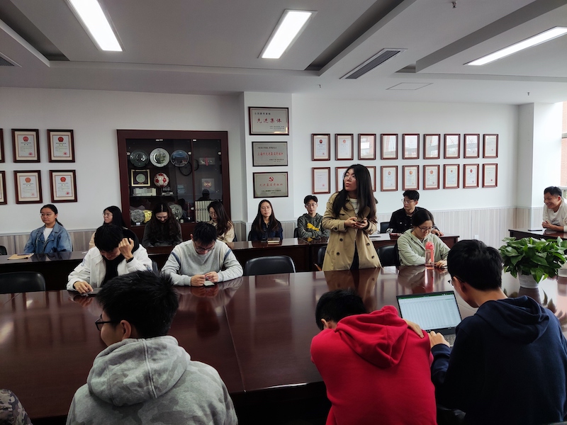 1634804480283642.jpg 图5 赵雅鑫同志分享学习感悟.jpg