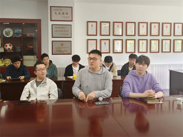 1714993174803088.jpg 图三 学生代表发言.jpg