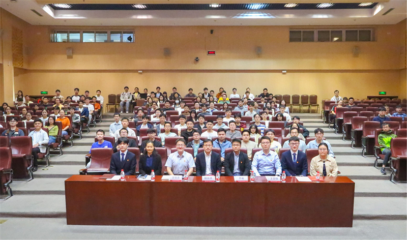 图7（封面图片）.jpg