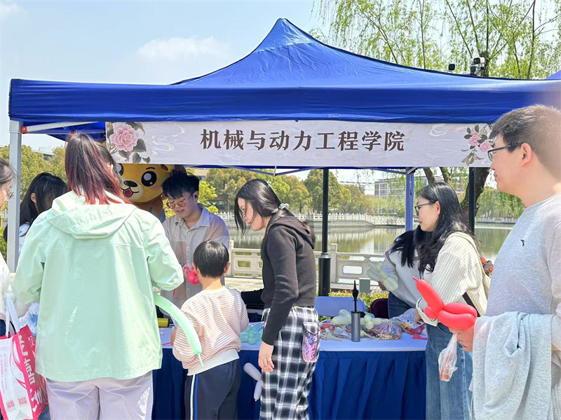 1744116163244525.jpg 图一 摊位外景.jpg