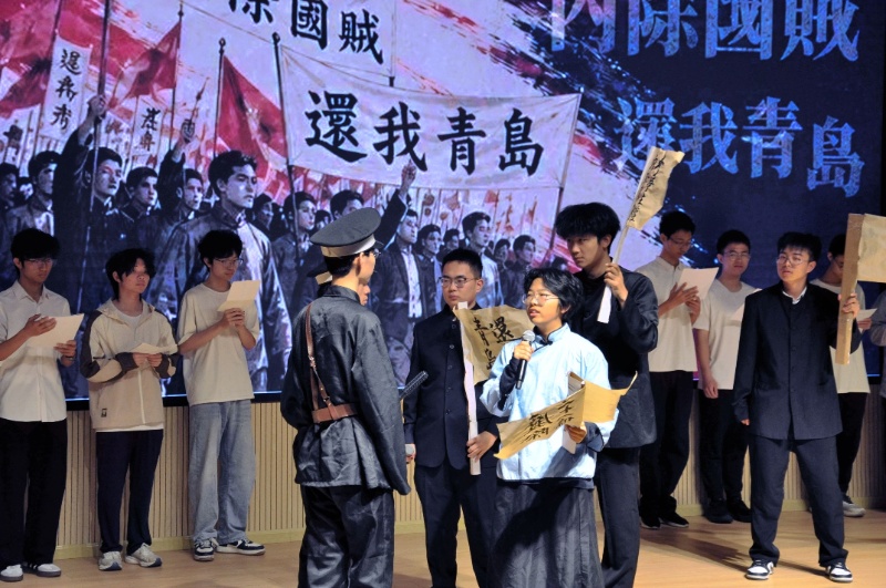 1778636546788079.jpg 图5 机动2517团支部节目《觉醒·南洋薪火》_resized.jpg